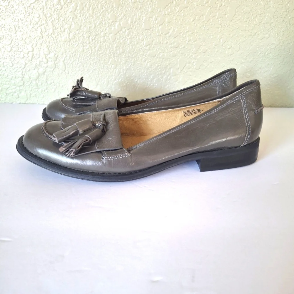 Steven By Steve Madden 8 Gray Tasseled Grey Leather Loafers New - Picture 6 of 10